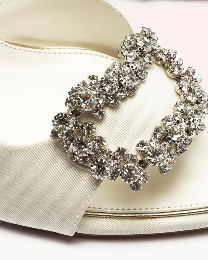 Designer Wedding Shoes 8211 Isla Crystal Bridal 85 Off White 8211 Alexandre Birman Bridal Off White Women Alexandre Birman Sandals