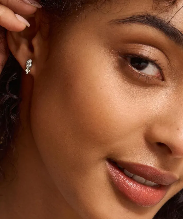 Earrings Women Olivia Burton Dainty Silver Tone Stud Earrings