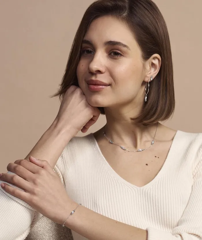 Earrings Women Olivia Burton Dainty Silver Tone Stud Earrings