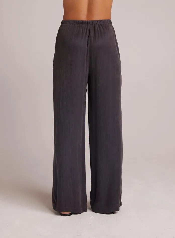 Easy Pleated Wide Leg Pant 8211 Slate Charcoal Women Bella Dahl Pants Easy Pleated Wide Leg Pant 8211 Slate Charcoal Women Bella Dahl Pants