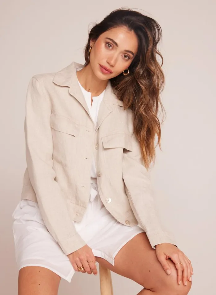 Flap Pocket Shirt Jacket 8211 Linen Sand Women Bella Dahl Sweaters and Jackets Flap Pocket Shirt Jacket 8211 Linen Sand Women Bella Dahl Sweaters and Jackets