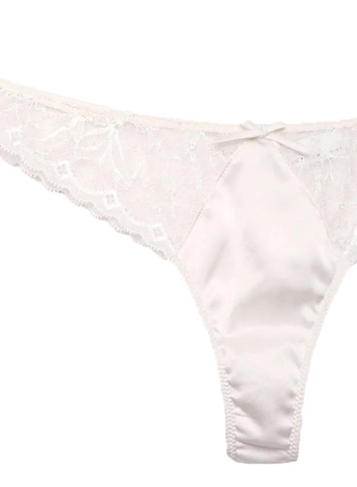 Fleur Du Mal Panties and Garters Women Gardenia Lace Thong Creme Fleur Du Mal Panties and Garters Women Gardenia Lace Thong Creme