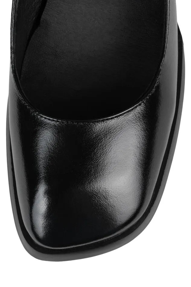 Jeffrey Campbell TEMPTED Black Women Pump