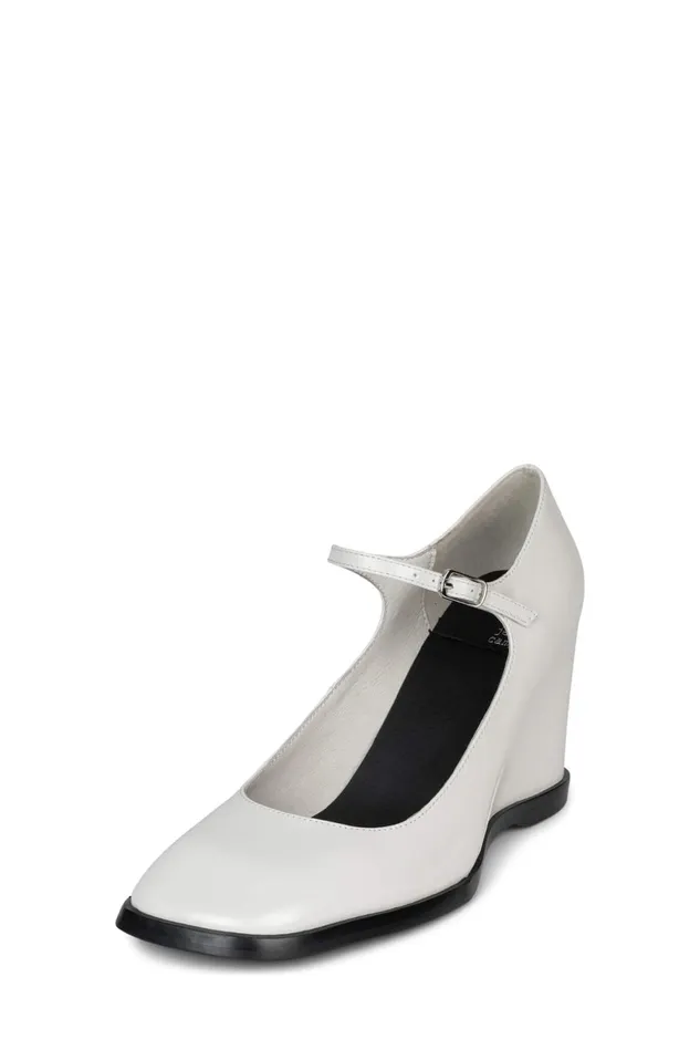 Jeffrey Campbell TEMPTED Black Women Pump
