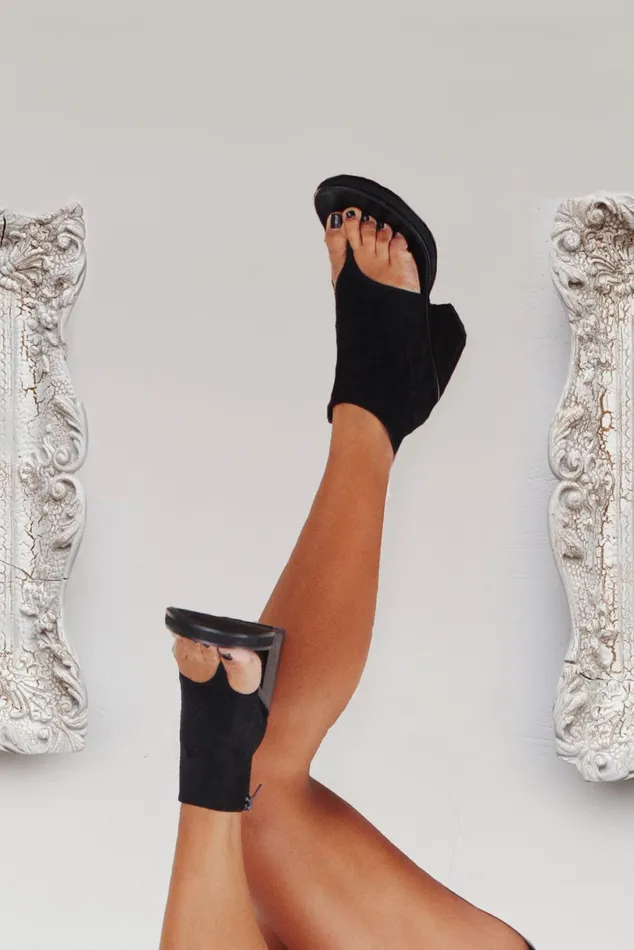 Jeffrey Campbell TRUST Rust Suede Women Ankle To Mid