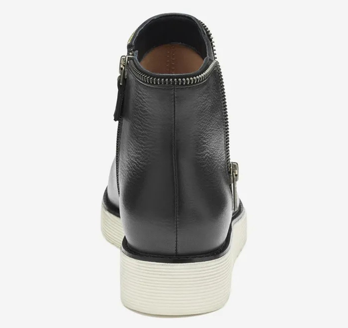 JohnstonandMurphy Boots and Booties Mitzi Zipper Bootie Black Calfskin 8211 Women JohnstonandMurphy Boots and Booties Mitzi Zipper Bootie Black Calfskin 8211 Women
