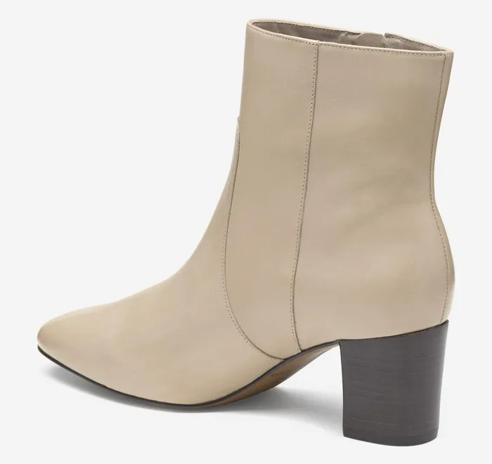 JohnstonandMurphy Heels and Platform Wedges Eleanor SideZip Bootie Beige Calfskin 8211 Women JohnstonandMurphy Heels and Platform Wedges Eleanor SideZip Bootie Beige Calfskin 8211 Women