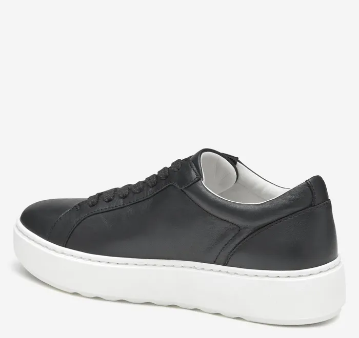 JohnstonandMurphy Sneakers Cammie LaceUp Black Tumbled Full Grain 8211 Women