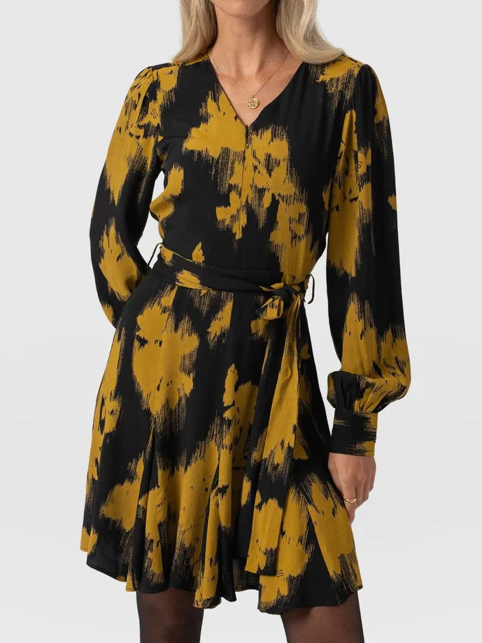 Joselyn Mini Dress 8211 Yellow Fade Floral Yellow Fade Floral Women Saint And Sofia Dresses