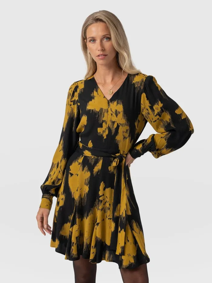 Joselyn Mini Dress 8211 Yellow Fade Floral Yellow Fade Floral Women Saint And Sofia Dresses