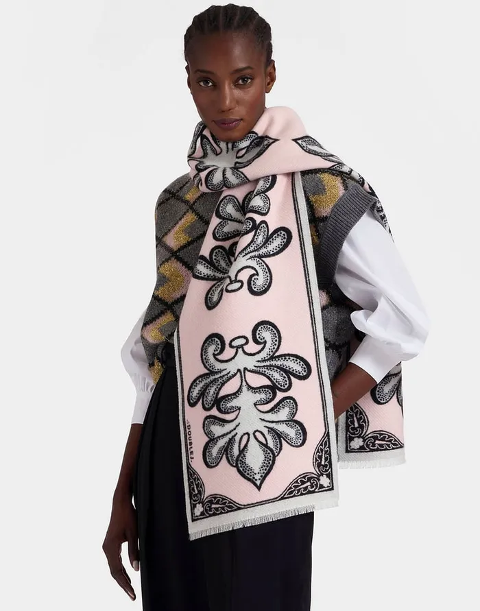 La Doublej Herald Scarf Herald Light Pink In Wool Silk Women Foulards and Scarves La Doublej Herald Scarf Herald Light Pink In Wool Silk Women Foulards and Scarves