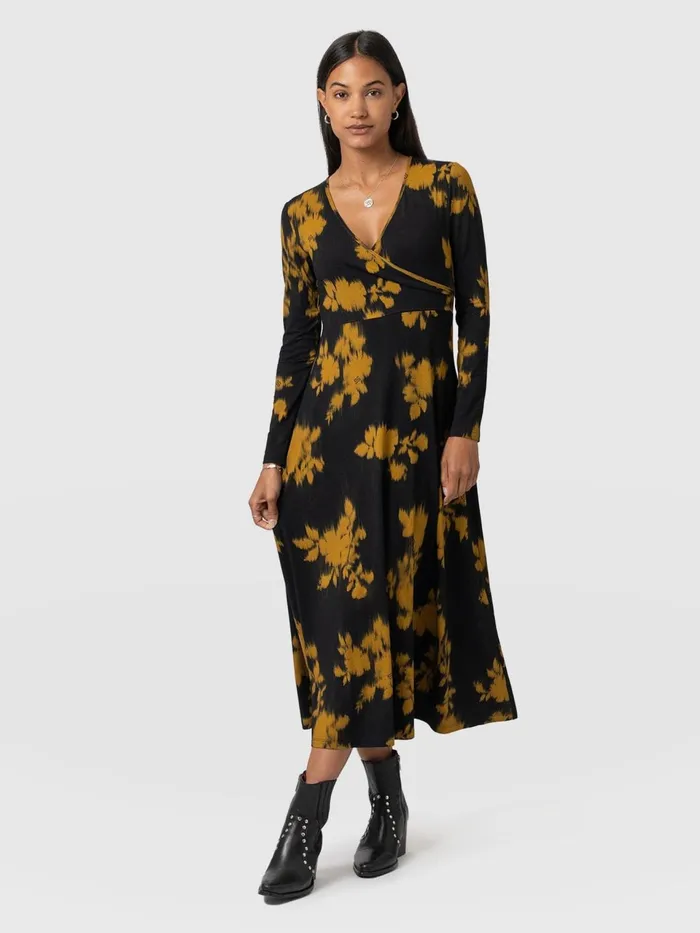 Maggie Wrap Midi Dress 8211 Yellow Fade Floral Yellow Fade Floral Women Saint And Sofia Dresses