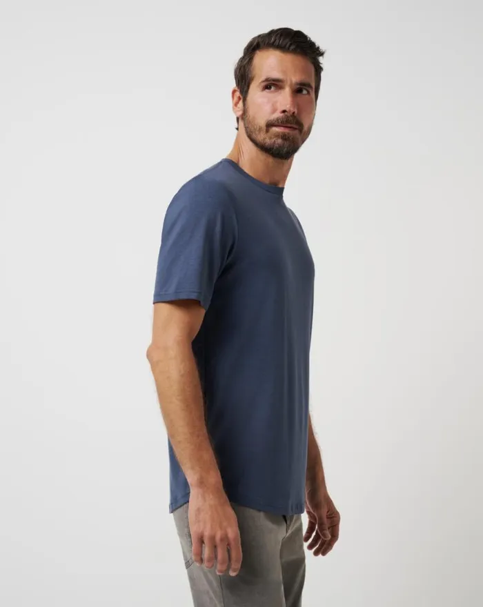Men CLOUD CREW TEE Blue Nights TravisMathew Tees