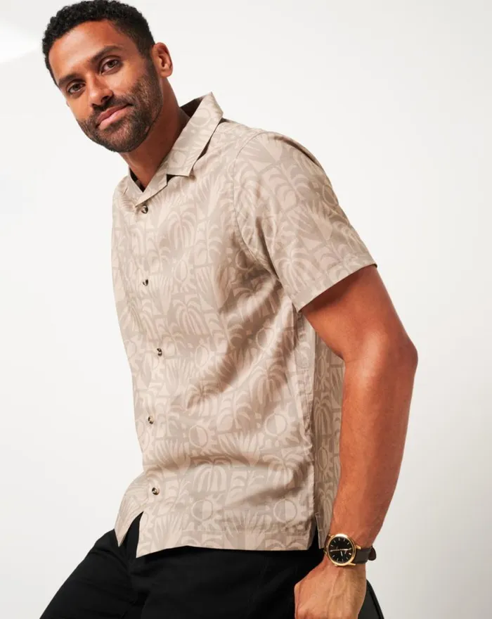Men DESERT SUN BUTTONUP Italian Sand TravisMathew ButtonUps