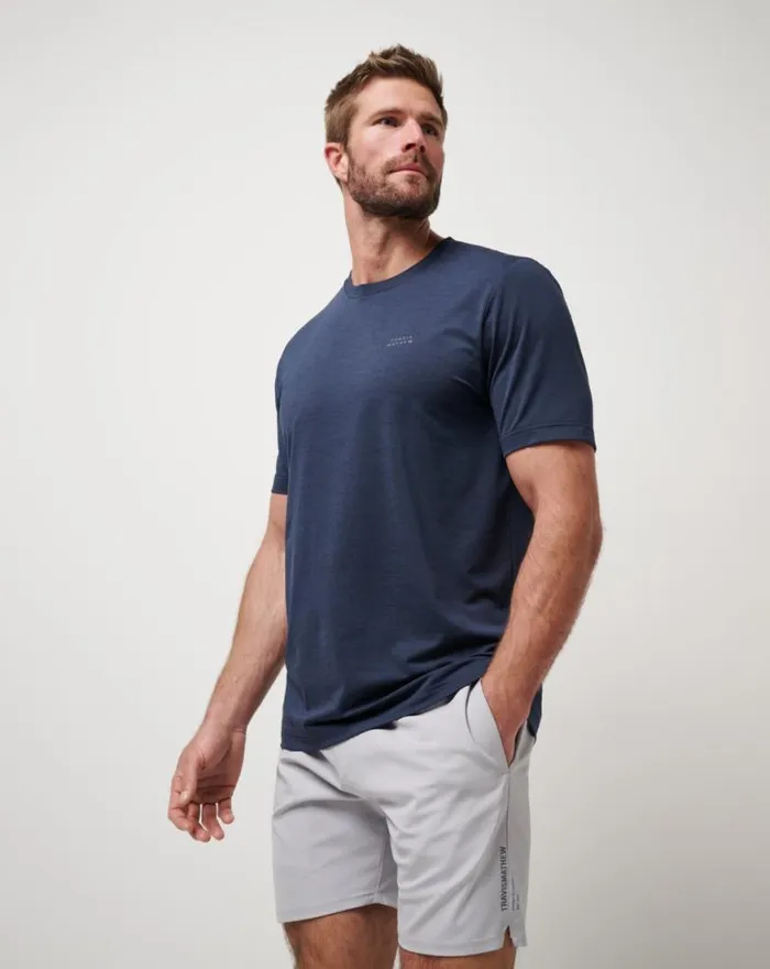 Men HEATER PRO TEE Total Eclipse TravisMathew Tees