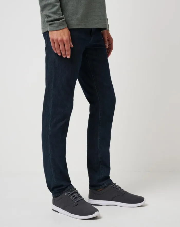 Men LEGACY FEATHERWEIGHT JEANS Dark Denim TravisMathew Pants