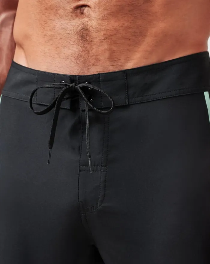 Men MAKING IT REEF BOARDSHORT Black TravisMathew Shorts