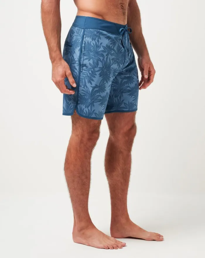 Men NO WAKE ZONE BOARDSHORT Captains Blue TravisMathew Shorts