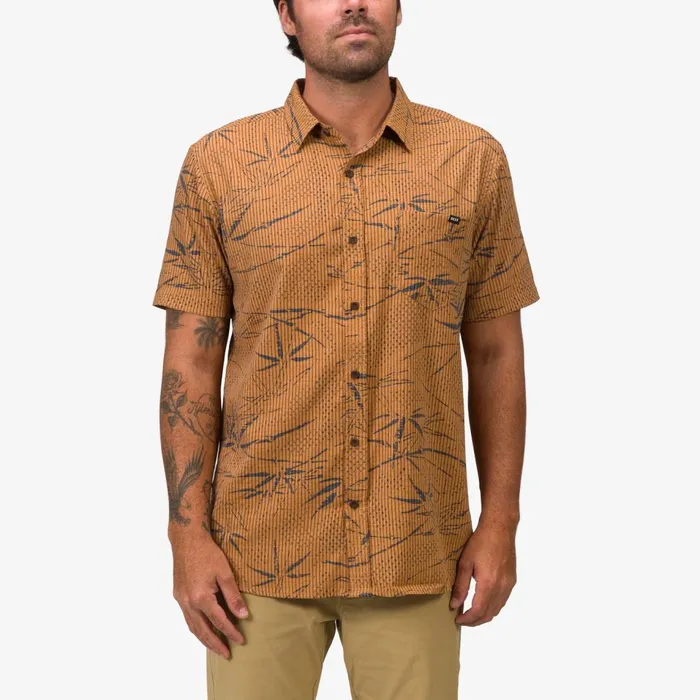 Men Reef TShirts and Shirts Stanley Short Sleeve Woven Shirt Cathay Spice