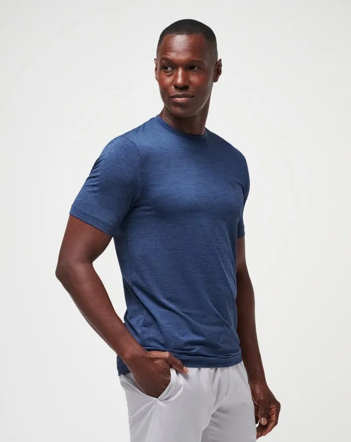 Men SCENIC VISTA ACTIVE TEE Heather Navy TravisMathew Tees