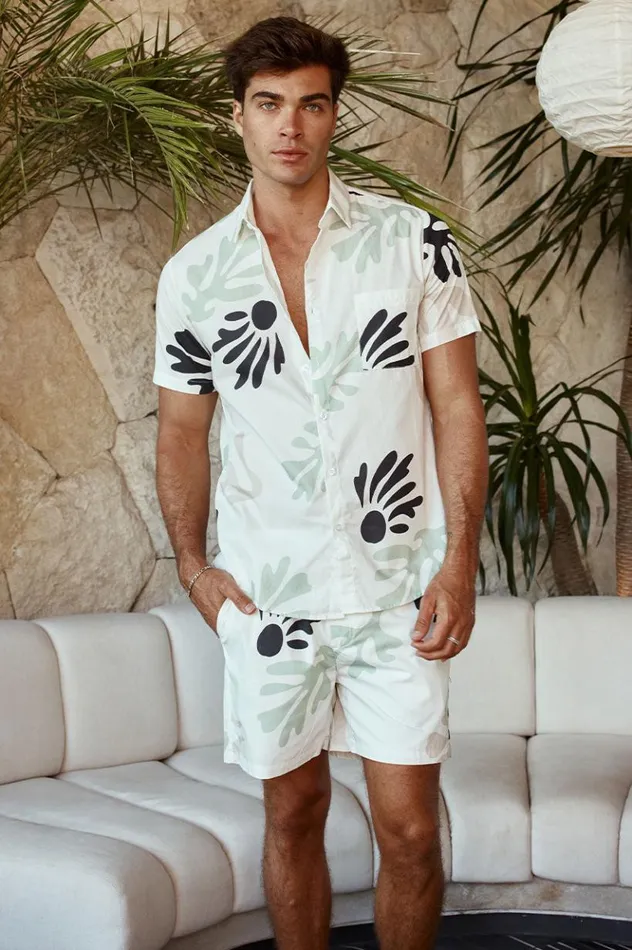 Men Shorts Runaway The Label PARADISO SHORT White Floral