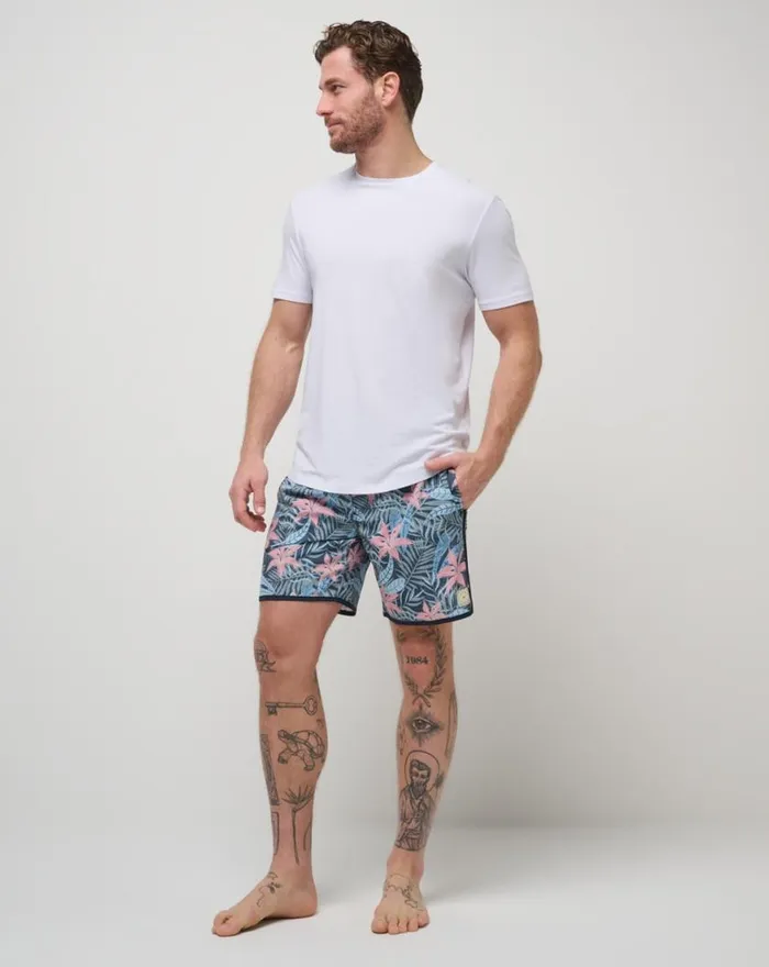 Men SUMMER GLOW SHORT BOARDSHORT Heather Total Eclipse TravisMathew Boardshorts