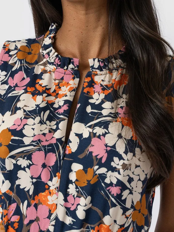 Orla Dress 8211 Navy Cream Floral Navy Cream Floral Women Saint And Sofia Dresses