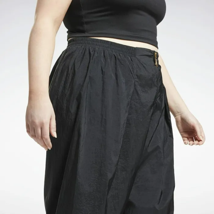 Plus Size 1X4X Womens Reebok Studio Shiny Woven Pants Plus Size Black