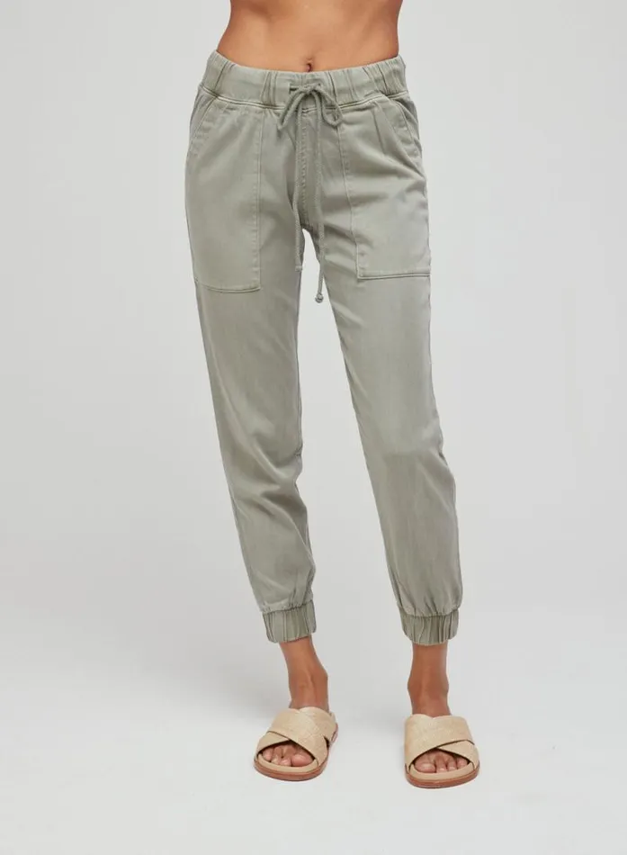 Pocket Jogger 8211 Soft Army Women Bella Dahl Pants Pocket Jogger 8211 Soft Army Women Bella Dahl Pants