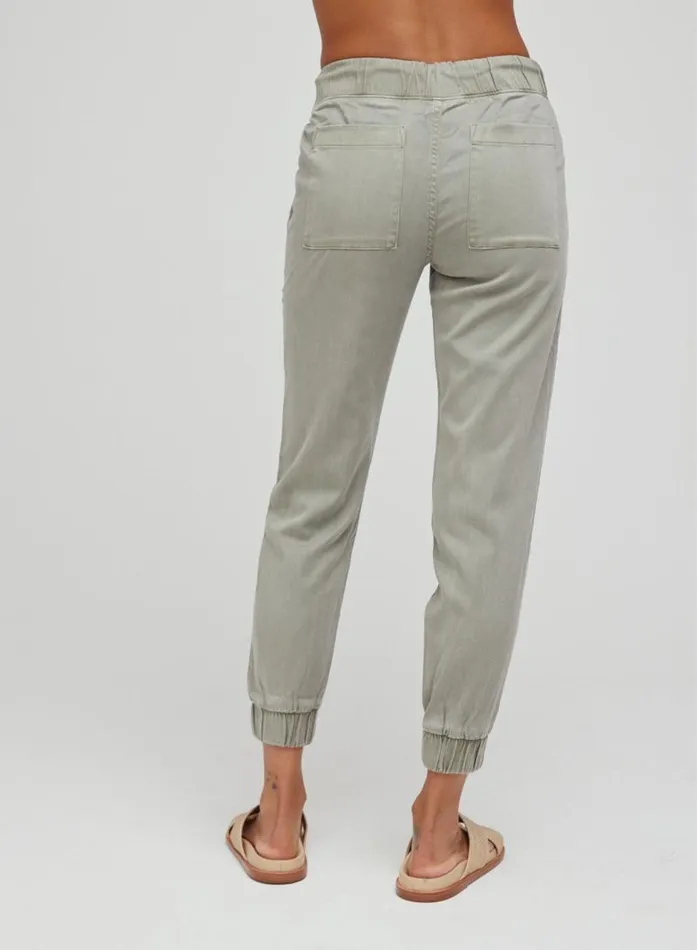 Pocket Jogger 8211 Soft Army Women Bella Dahl Pants Pocket Jogger 8211 Soft Army Women Bella Dahl Pants