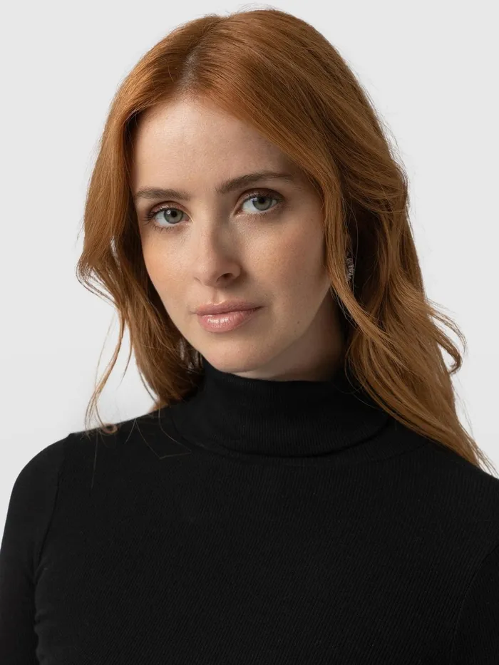 Pocket Turtle Neck 8211 Black Black Women Saint And Sofia Casual Tops
