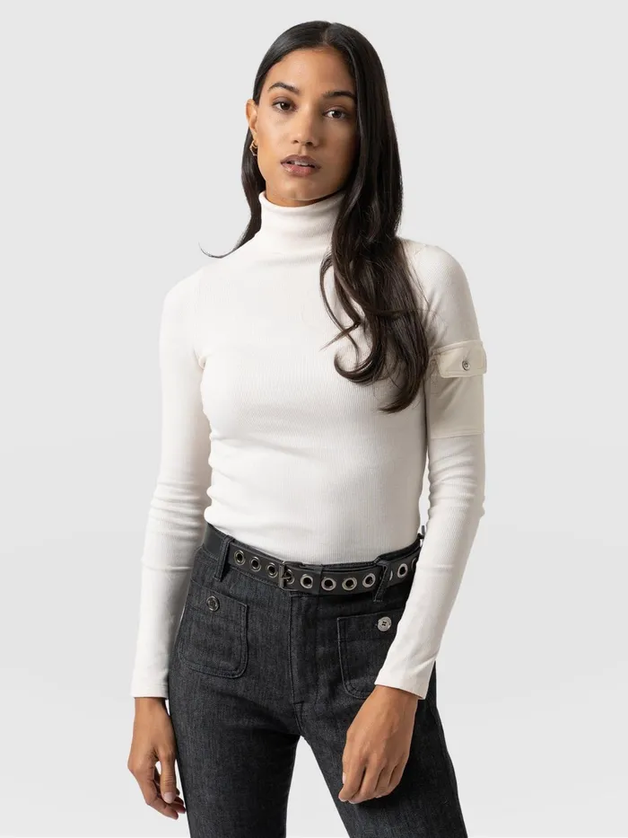 Pocket Turtle Neck 8211 Cream Cream Women Saint And Sofia Casual Tops