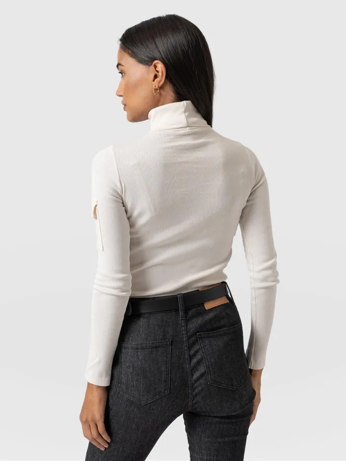 Pocket Turtle Neck 8211 Cream Cream Women Saint And Sofia Casual Tops