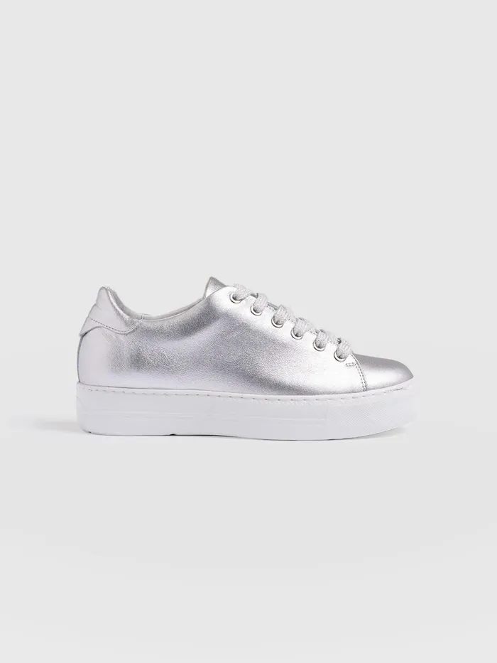 Portland Sneaker 8211 Silver Silver Women Saint And Sofia All Sneakers
