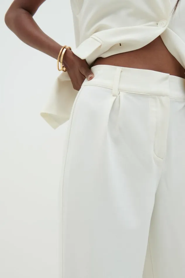 Pretty Lavish Bottoms Women Harlee Straight Leg Trousers Cream