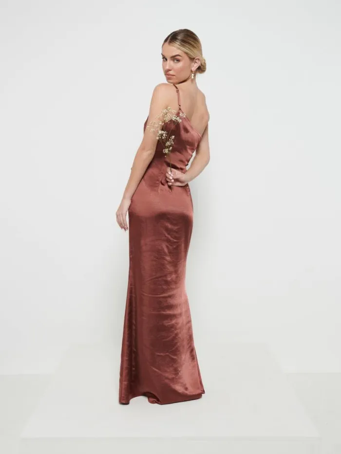 Pretty Lavish Bridesmaid Dresses Women Amelia Maxi Bridesmaid Dress Matte Mahogany