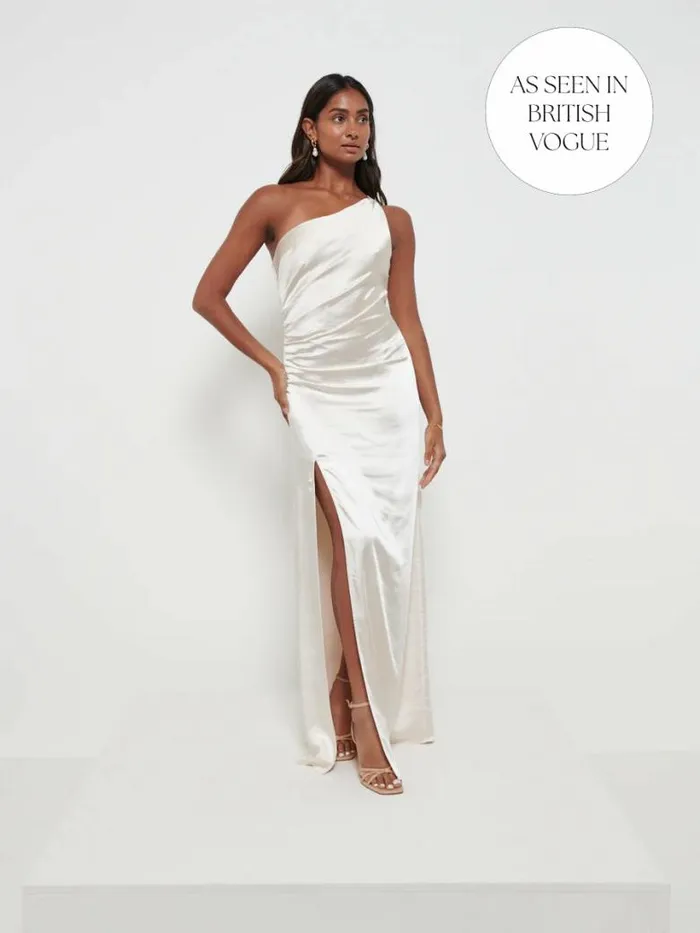 Pretty Lavish Bridesmaid Dresses Women Amelia Ruched Maxi Bridesmaid Dress Champagne Pretty Lavish Bridesmaid Dresses Women Amelia Ruched Maxi Bridesmaid Dress Champagne