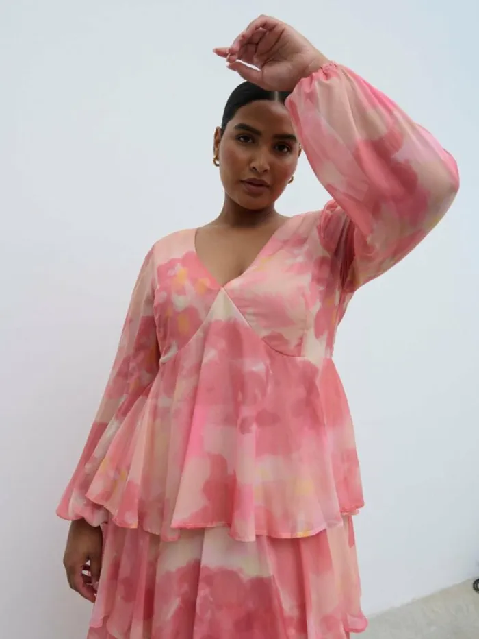 Pretty Lavish Curve Women Ashton Ruffle Maxi Dress Curve Dusky Rose Watercolour