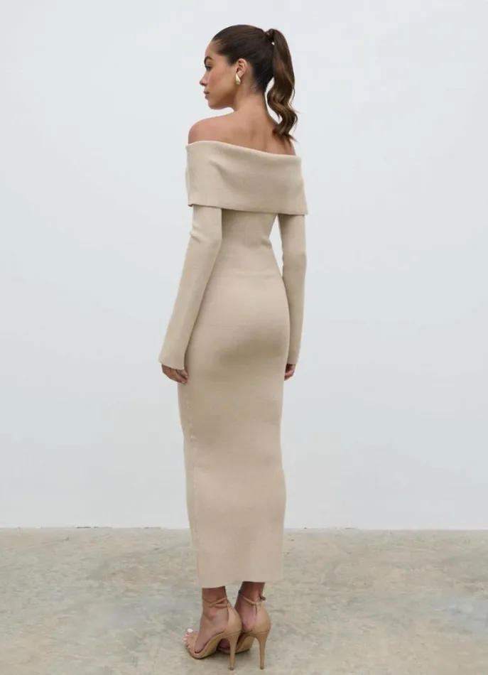 Pretty Lavish Curve Women Soreya Bardot Knit Dress Beige