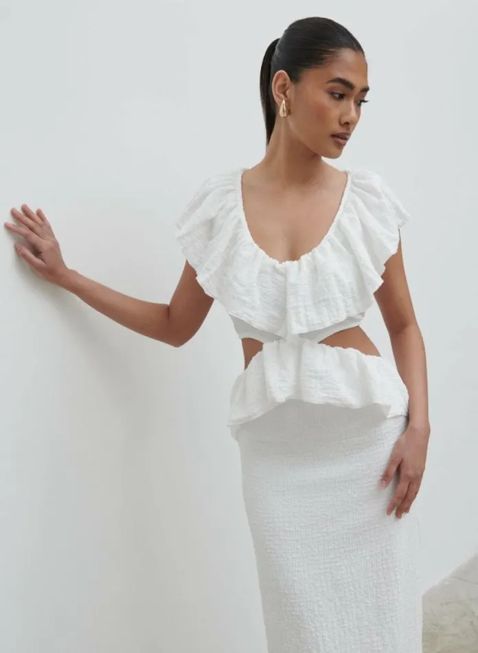 Pretty Lavish Dresses Women Ellis Crinkle Ruffle Jersey Dress Cream