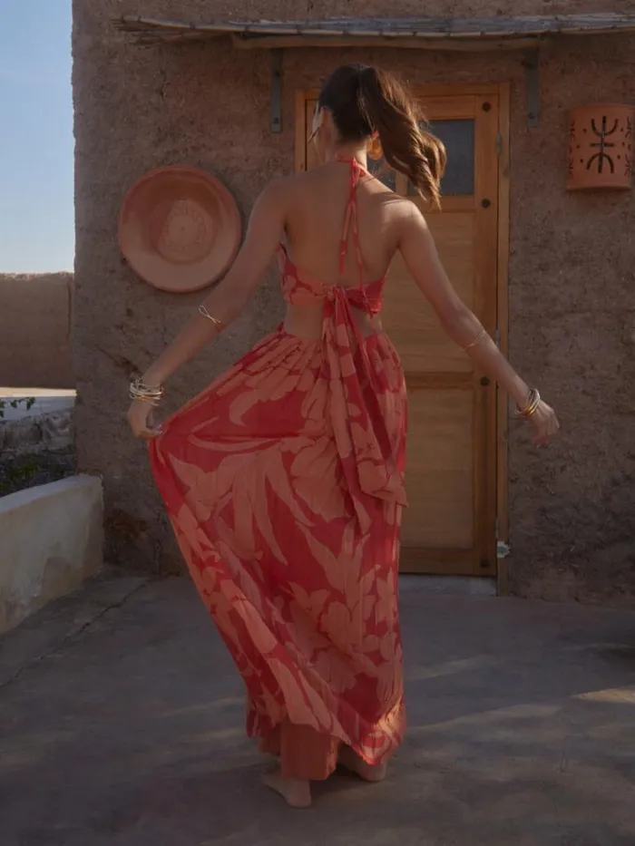 Pretty Lavish Dresses Women Lucie Cut Out Maxi Dress Red And Beige Floral