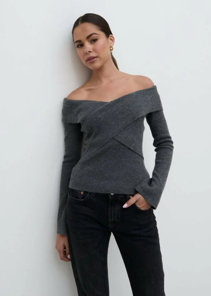 Pretty Lavish Everyday Staples Women Daphne Cross Over Knit Top Grey