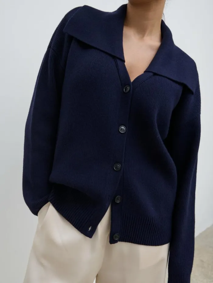 Pretty Lavish Everyday Staples Women Fallon Knit Cardigan Navy