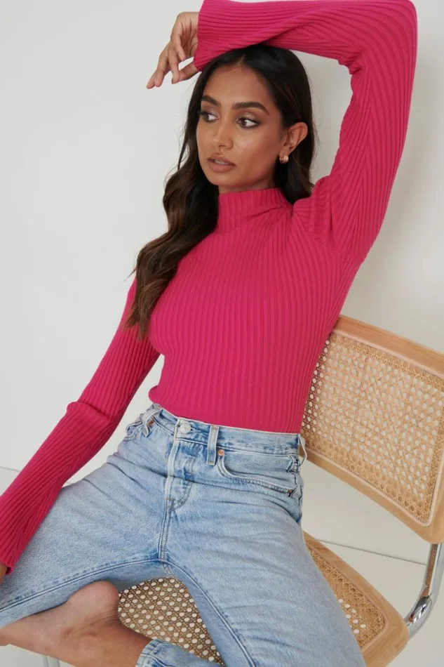 Pretty Lavish Knitwear Women Abbey Ribbed Grown Neck Top Pink