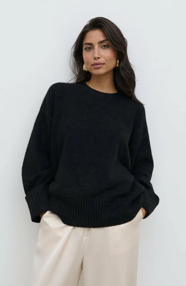 Pretty Lavish Knitwear Women Camille Oversized Borg Jumper Black
