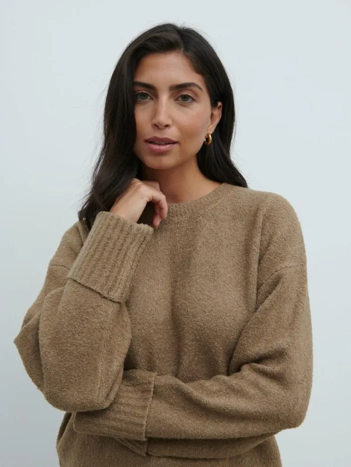 Pretty Lavish Knitwear Women Camille Oversized Borg Jumper Light Brown