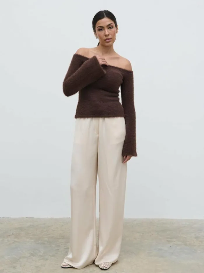 Pretty Lavish Knitwear Women Erika Bardot Fluffy Knit Top Brown