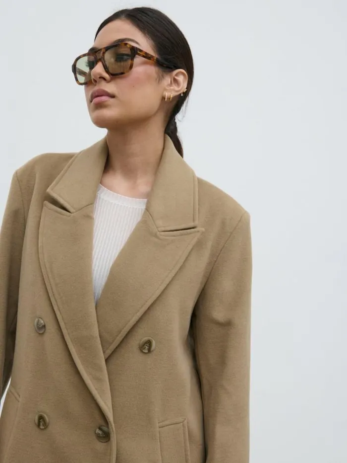 Pretty Lavish Outerwear Women Carissa Oversized Tailored Coat Light Brown
