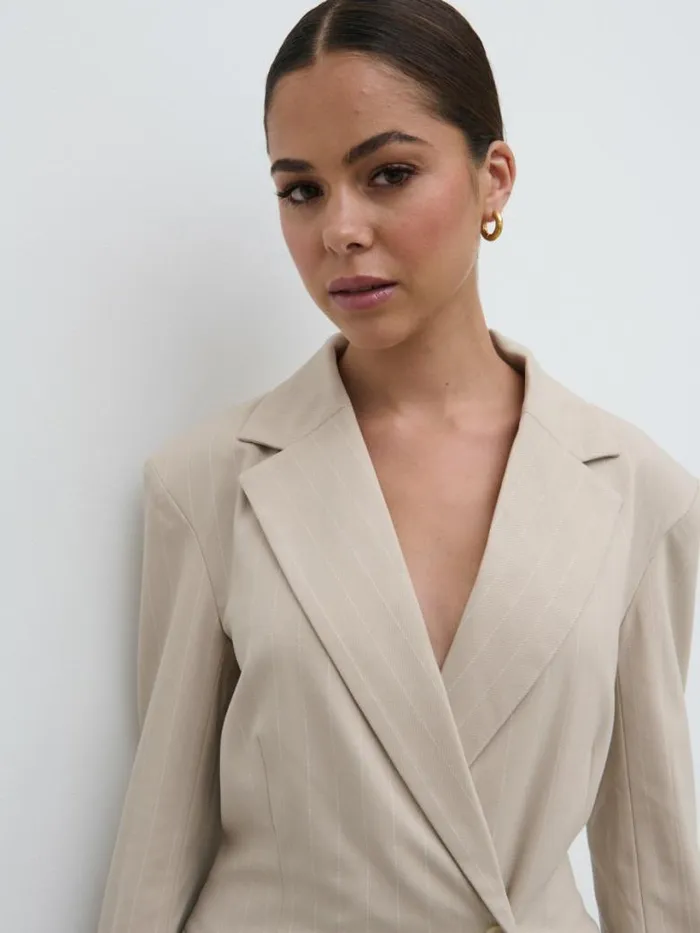 Pretty Lavish Outerwear Women Jaycie Cinched Waist Pinstripe Blazer Beige