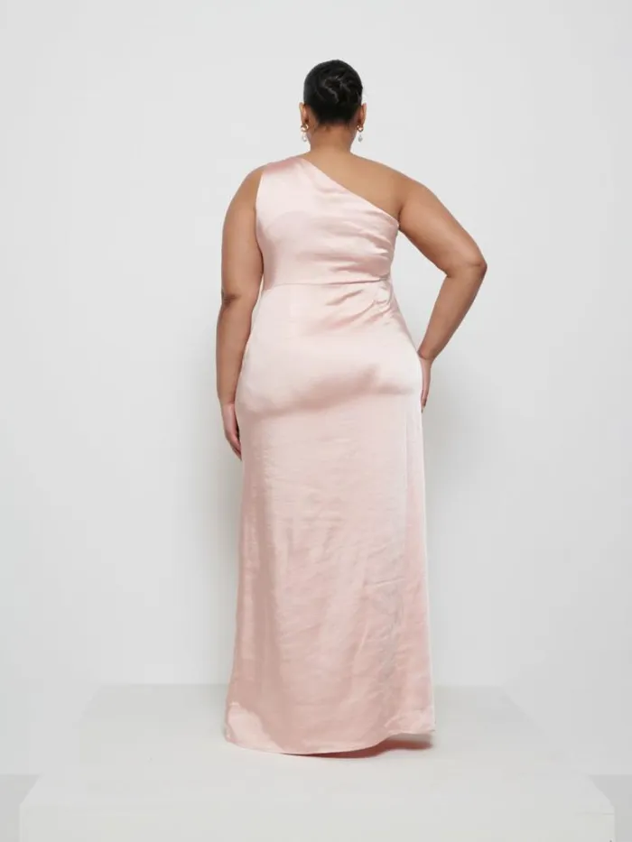 Pretty Lavish Satin Bridesmaid Dresses Women Amelia Ruched Maxi Bridesmaid Dress Curve Blush